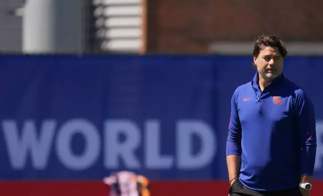 United States head coach Mauricio Pochettino takes part in a training session ahead of the team's World Cup Group D soccer match against Australia in Seattle, Thursday, June 18, 2026. (AP Photo/Manu Fernandez)