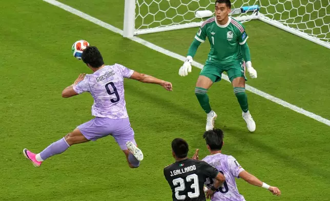 South Korea's Cho Gue-sung (9) heads the ball towards Mexico goalkeeper Raul Rangel during the World Cup Group A soccer match between Mexico and South Korea in Zapopan, near Guadalajara, Mexico, Thursday, June 18, 2026. (AP Photo/Silvia Izquierdo)