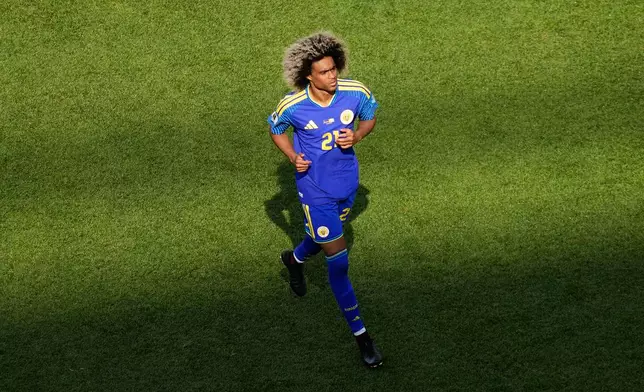 Curaçao's Tahith Chong (21) runs on the pitch during the World Cup Group E soccer match between Curacao and Ivory Coast in Philadelphia, Thursday, June 25, 2026. (AP Photo/Matt Slocum)