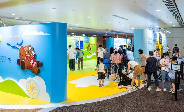 The Club is presenting a sport-themed exhibition at this year’s Hong Kong Book Fair. Through a series of interactive activities themed around sports, children and youngsters can explore important areas of growth and development - such as time management and financial literacy.