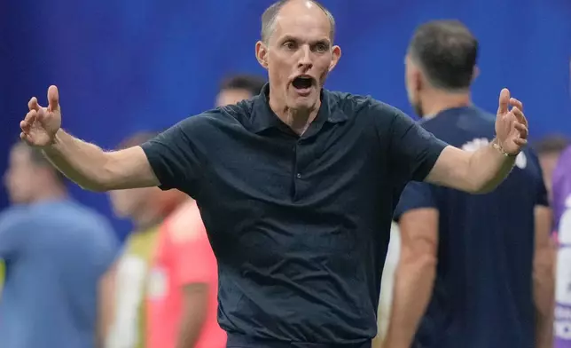 England head coach Thomas Tuchel reacts on the touchline during the World Cup semifinal soccer match between England and Argentina in Atlanta, Wednesday, July 15, 2026. (AP Photo/Stephanie Scarbrough)