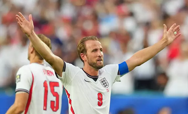 Harry Kane celebrares England's victory over Norway after their World Cup quarterfinal soccer match in Miami Gardens, Fla., Saturday, July 11, 2026. (AP Photo/Julio Cortez)