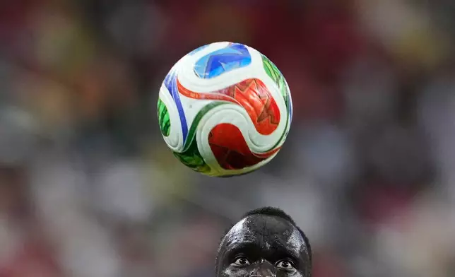 Australia's Awer Mabil views the ball during the World Cup round of 32 soccer match against Egypt in Arlington, Texas, near Dallas, Friday, July 3, 2026. (AP Photo/Tony Gutierrez)