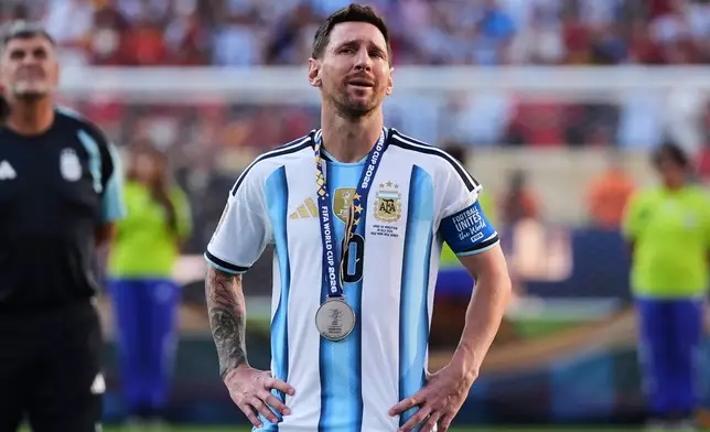 Argentina's Lionel Messi (10) cries at the end of the World Cup final soccer match between Spain and Argentina in East Rutherford, N.J., near New York, Sunday, July 19, 2026. (AP Photo/Stephanie Scarbrough)