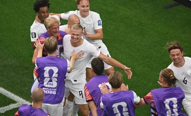 Norway players celebrate after scoring second goal during the World Cup round of 32 soccer match between Ivory Coast and Norway in Arlington, Texas, near Dallas, Tuesday, June 30, 2026. (AP Photo/Jessica Tobias)
