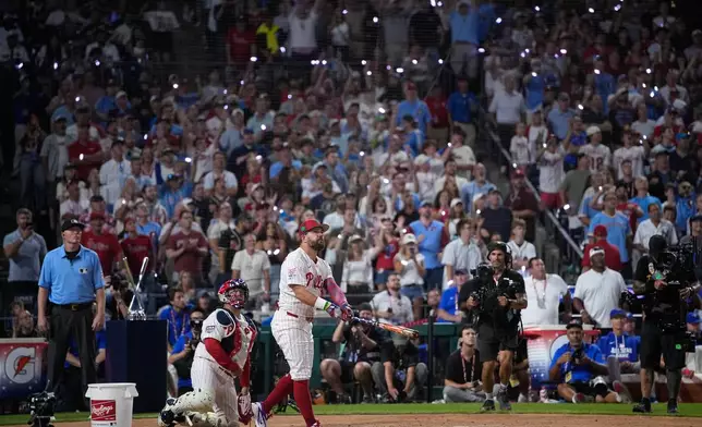 Philadelphia Phillies' Kyle Schwarber competes during the MLB baseball All-Star Home Run Derby, Monday, July 13, 2026, in Philadelphia. (AP Photo/Matt Slocum)