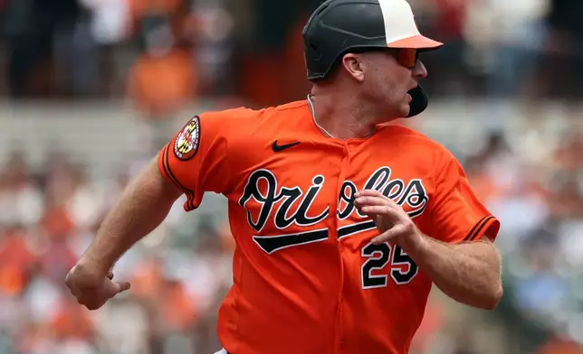 Baltimore Orioles' Pete Alonso advances to third during the first inning of a baseball game against the Atlanta Braves, Sunday, July 26, 2026, in Baltimore. (AP Photo/Daniel Kucin Jr.)