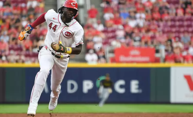 Cincinnati Reds' Elly de la Cruz rounds the bases after single by Sal Stewart during the third inning of a baseball game against the Pittsburgh Pirates on Thursday, July 30, 2026 in Cincinnati. (AP Photo/Tanner Pearson)