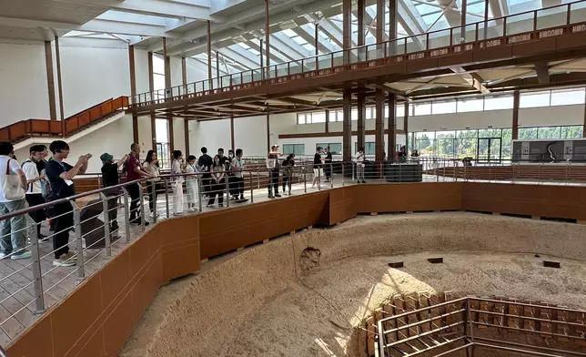LCSD and EDB co-organise Shaanxi-Henan study tour to enhance secondary teachers' knowledge of Sui and Tang dynasties Source: HKSAR Government Press Releases