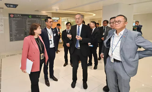 Secretary for Health visits Kwai Chung Hospital new blocks Source: HKSAR Government Press Releases