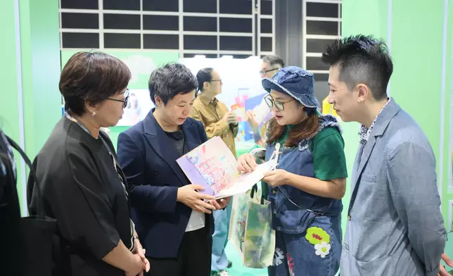 CCIDA sponsors trade's participation in 36th Hong Kong Book Fair to promote reading culture in Hong Kong Source: HKSAR Government Press Releases