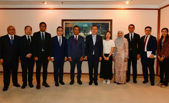 SFST explores collaboration in financial and gold markets with Malaysian government officials and business sectors Source: HKSAR Government Press Releases