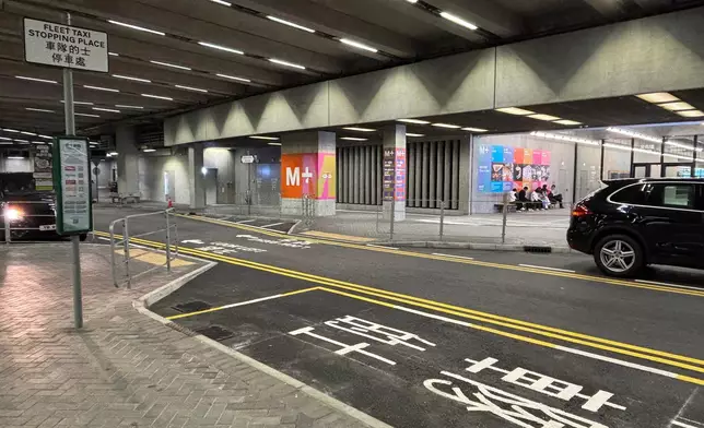 Recognising quality services of taxi fleets with continuous support to achieve committed fleet size Source: HKSAR Government Press Releases
