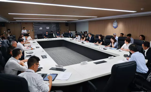 S for S inspects Huanggang Port Hong Kong Port Area Source: HKSAR Government Press Releases