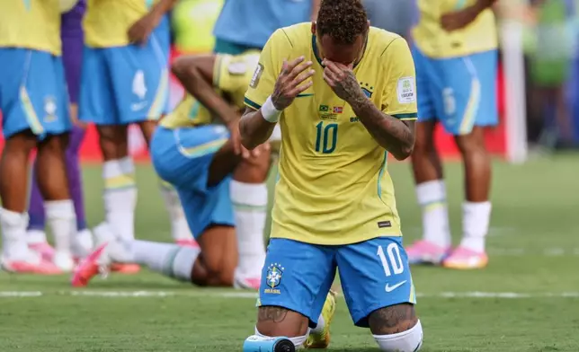 Brazil's Neymar (10) reacts at the end of the World Cup round of 16 soccer match between Brazil and Norway in East Rutherford, N.J., near New York, Sunday, July 5, 2026. (AP Photo/Adam Hunger)