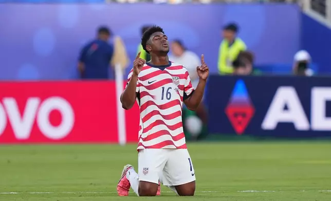 United States' Alex Freeman (16) gestures on the pitch after United States defeated Bosnia in the World Cup round of 32 soccer match between the United States and Bosnia in Santa Clara, Calif., near San Francisco, Wednesday, July 1, 2026. (AP Photo/Martin Meissner)