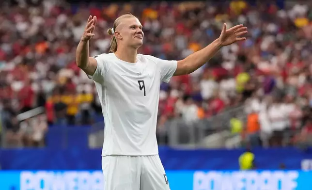 Norway's Erling Haaland (9) celebrates after scoring his side's second goal during the World Cup round of 32 soccer match between Ivory Coast and Norway in Arlington, Texas, near Dallas, Tuesday, June 30, 2026.(AP Photo/Tony Gutierrez)