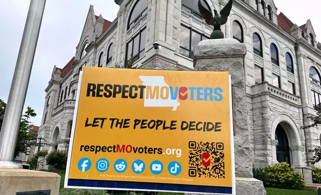A sign in support of a proposed constitutional amendment backed by the group Respect Missouri Voters sits outside the Cole County Courthouse in Jefferson City, Mo., Tuesday, Aug. 18, 2026. (AP Photo/David A. Lieb)