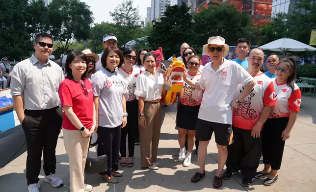New York ETO promotes Hong Kong's vibrant culture at dragon boat festival Source: HKSAR Government Press Releases