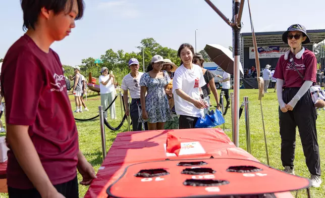 New York ETO promotes Hong Kong's vibrant culture at dragon boat festival Source: HKSAR Government Press Releases