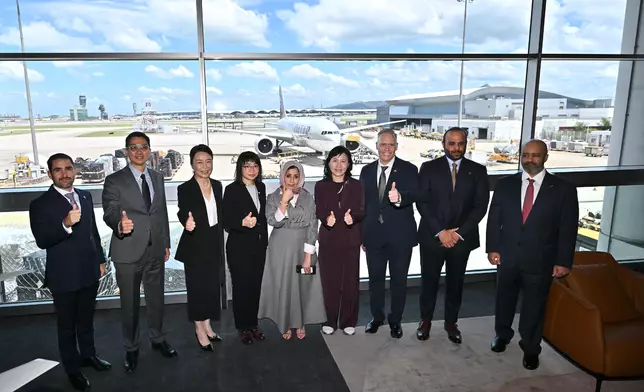 AAHK and Qatar Airways Cargo sign MOU to strengthen co-operation on air connectivity and aviation development Source: HKSAR Government Press Releases
