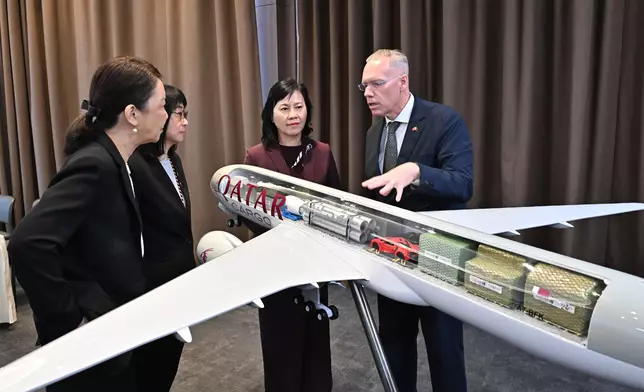 AAHK and Qatar Airways Cargo sign MOU to strengthen co-operation on air connectivity and aviation development Source: HKSAR Government Press Releases