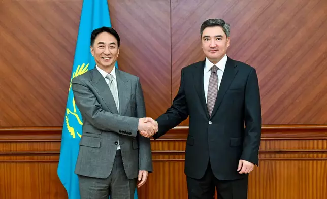 Dr. Peter Lee Ka Kit, Principal of Full Vision Capital, revisited Kazakhstan on August 4 and met with Prime Minister Olzhas Bektenov.