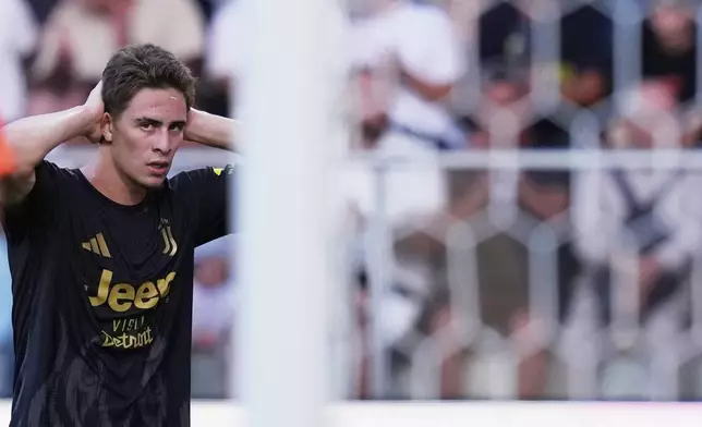 Juventus's Kenan Yildiz during the Serie A EniLive soccer match between Frosinone and Juventus in Frosinone, Italy, Sunday, Aug. 23, 2026. (Alfredo Falcone/LaPresse via AP)