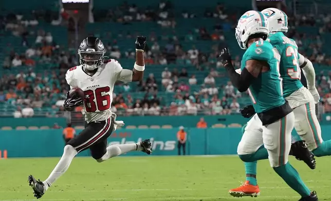 Atlanta Falcons wide receiver Vinny Anthony II (86) runs against the Miami Dolphins during the first half of an NFL preseason football game, Friday, Aug. 28, 2026, in Miami Gardens, Fla. (AP Photo/Lynne Sladky)
