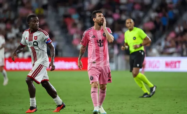 Inter Miami forward Leo Messi (10) reacts after a play during the first half of an MLS soccer game against Toronto FC on Saturday, Aug. 22, 2026, in Miami. (AP Photo/David Santiago)