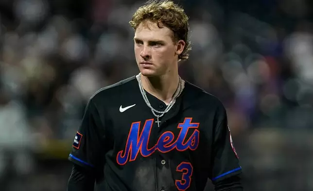 New York Mets' Carson Benge (3) reacts after being called out during the fifth inning of the second game of a baseball doubleheader against the Atlanta Braves, Wednesday, July 29, 2026, in New York. (AP Photo/Eduardo Munoz Alvarez)