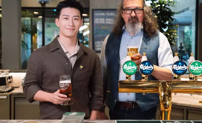 Shawn Dou meets Carlsberg's Master Brewer, Zoran Gojkovic, to explore Carlsberg's craftsmanship and the science behind "The Perfect Serve" at the research laboratory.