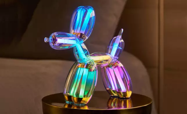 Lexon x Jeff Koons Balloon Dog Lamp