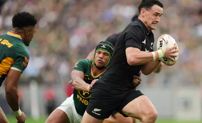 New Zealand's Will Jordan runs towards the try line during their rugby international in Baltimore, USA, Saturday, Sept. 12, 2026. (AP Photo/Stephanie Scarbrough)