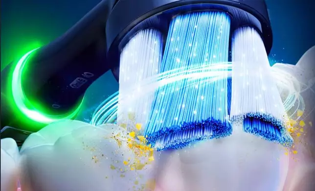 Oral-B iO removes 100% more plaque than a manual toothbrush and delivers 100% healthier gums.