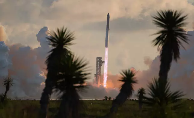 SpaceX's mega rocket Starship makes a test flight from Starbase, Texas, Monday, Sept. 28, 2026. (AP Photo/Eric Gay)