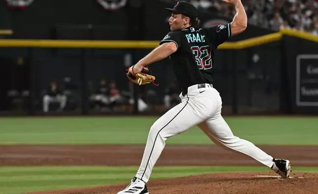 Arizona Diamondbacks' Brandon Pfaadt pitches during the third inning of a baseball game against the New York Yankees, Saturday, Sept. 19, 2026, in Phoenix. (AP Photo/Caitlin O'Hara)