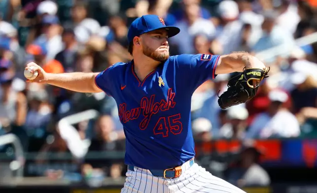 New York Mets' Christian Scott throws against the San Francisco Giants during the first inning of a baseball game, Sunday, Sept. 6, 2026, in New York. (AP Photo/Noah K. Murray)