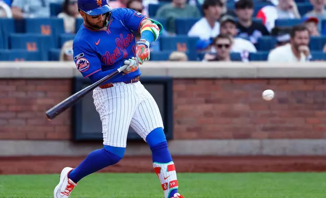 New York Mets' Bo Bichette hits a three-run home run against the San Francisco Giants during the eighth inning of a baseball game, Sunday, Sept. 6, 2026, in New York. (AP Photo/Noah K. Murray)
