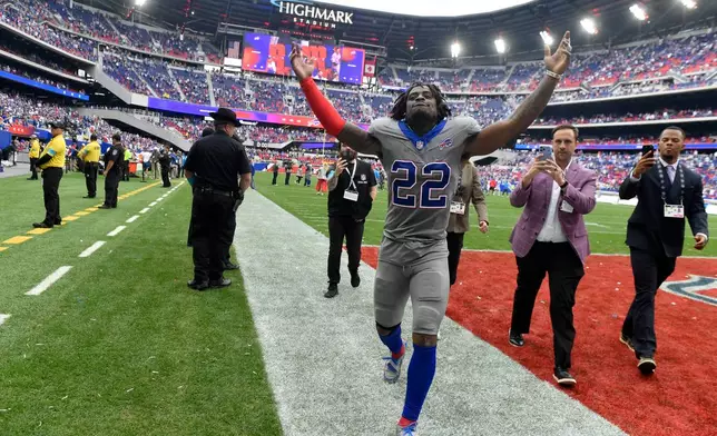 Buffalo Bills safety C.J. Gardner-Johnson walks off the field after an NFL football game against the Los Angeles Chargers, Sunday, Sept. 27, 2026, in Orchard Park, N.Y. (AP Photo/Adrian Kraus)
