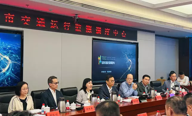 STL visits Beijing with LegCo Panel on Transport Source: HKSAR Government Press Releases