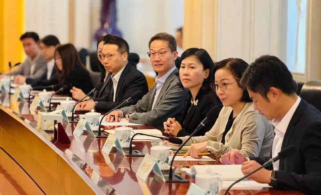 STL continues visit to Beijing with LegCo Panel on Transport Source: HKSAR Government Press Releases