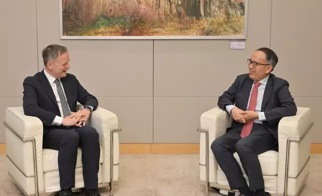 Signing of tax pact with Slovenia marks new Hong Kong milestone in expanding international tax co-operation with 60th tax pact signed Source: HKSAR Government Press Releases