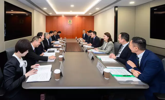 Commissioner of Customs and Excise meets Director General in Guangzhou Customs District Source: HKSAR Government Press Releases