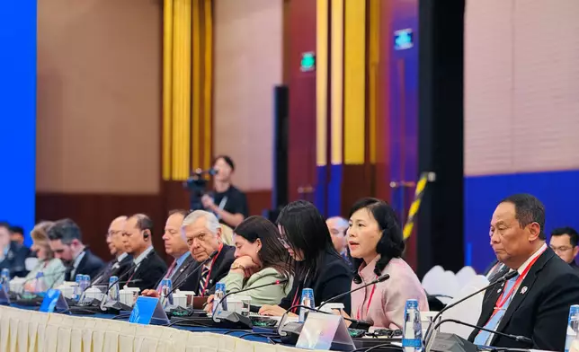 STL attends APEC Transportation Ministers' Meeting and Global Sustainable Transport Forum Source: HKSAR Government Press Releases