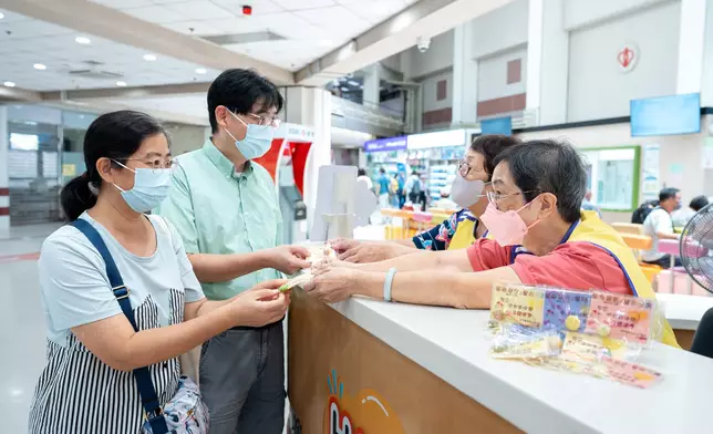 Healthcare workers and patients unite in Mid-Autumn Festival celebrations Source: HKSAR Government Press Releases