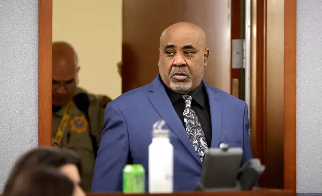 Duane Davis enters the courtoom during his trial, related to the 1996 killing of rapper Tupac Shakur, in Clark County District Court at the Regional Justice Center in Las Vegas on Thursday, Aug. 27, 2026. (Steve Marcus/Las Vegas Sun via AP, Pool)