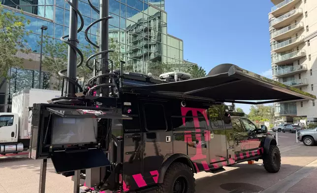 T-Mobile black SatCOLT