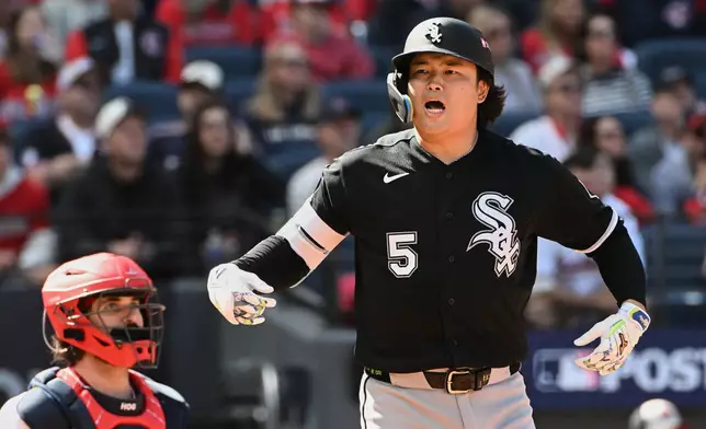 Chicago White Sox's Munetaka Murakami reacts after hitting a two-run home run against the Cleveland Guardians during the fourth inning in Game 1 of baseball's American League Division Series, Saturday, Oct. 3, 2026, in Cleveland. (AP Photo/Phil Long)