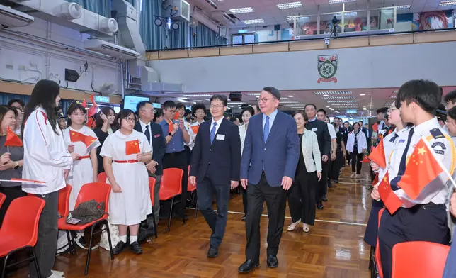 Government holds Learning Outcomes Sharing Session of "Salute to the National Flag" Beijing Visit Delegation to promote outcomes of the activity among young people and all sectors of society (with photos/video) Source: HKSAR Government Press Releases